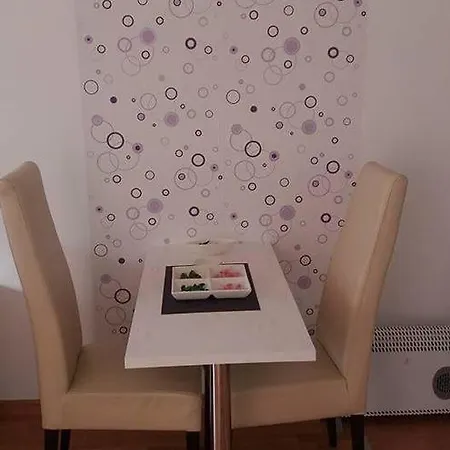 Apartman Bk Zabjelo * 포드고리차